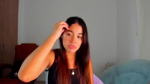 Snapshot of ariamontgomeryyy chatting on 03.11.25 Aria Montgomery online show from 03.11.25