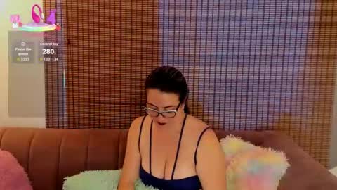 Ariana Cruz online show from 03.11.26