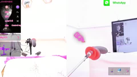 Snapshot of ariana_girl_ chatting on 01.05.25 ariana girl online show from 01.05.25