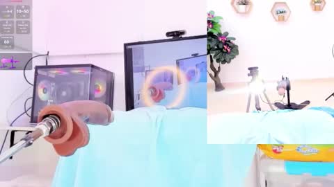 Snapshot of ariana_girl_ chatting on 10.03.25 ariana girl online show from 10.03.25