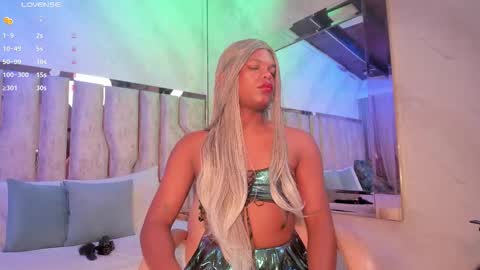 ariana_grande233 online show from 03.24.26