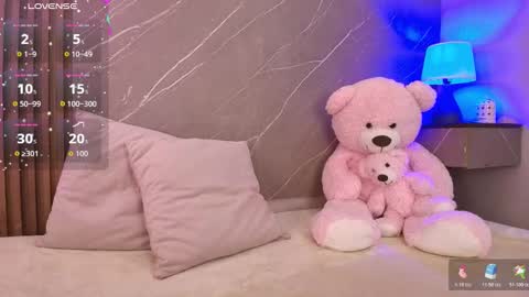 Snapshot of ariana_jhonson11 chatting on 02.06.26 Ariana online show from 02.06.26