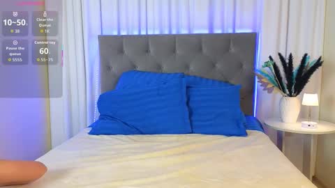 Ariana online show from 11.18.25