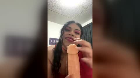 Snapshot of ariana_rodriguez_ chatting on 06.23.26 Ariana Rodriguez trans Girl online show from 06.23.26