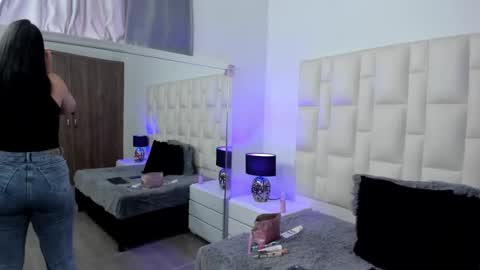  ariana  online show from 02.03.26