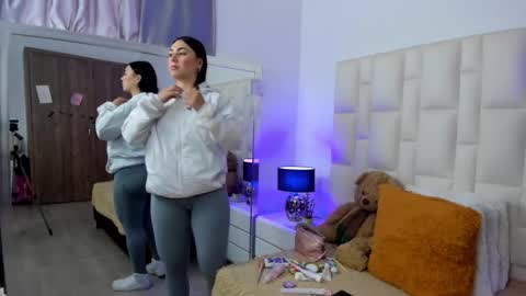  ariana  online show from 03.24.26