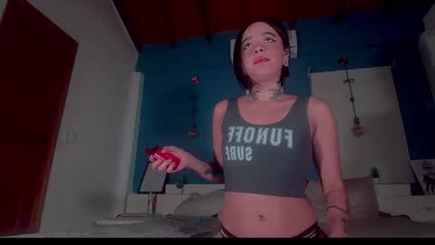 ariana_whitee online show from 11.13.25