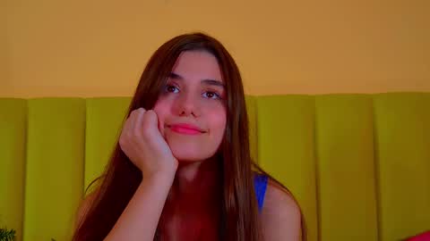 Snapshot of arianaallens chatting on 12.05.25 Ariana online show from 12.05.25