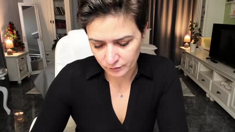 Ana online show from 01.04.25