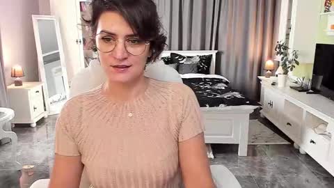 Ana online show from 10.20.25