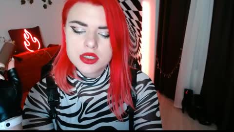Snapshot of arianasaint chatting on 04.10.26 Mistress Ariana online show from 04.10.26