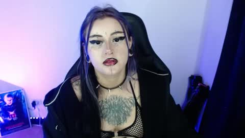 help me 100 hands up my OF is Free  online show from 04.14.26