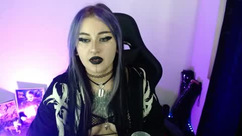help me 100 hands up my OF is Free  online show from 05.19.26
