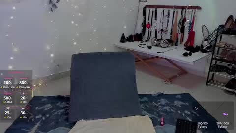 Arianna Connor online show from 09.18.25