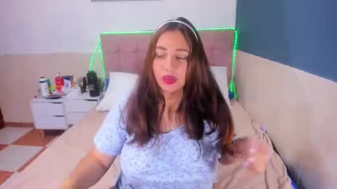 arianna_hot777 online show from 12.16.25