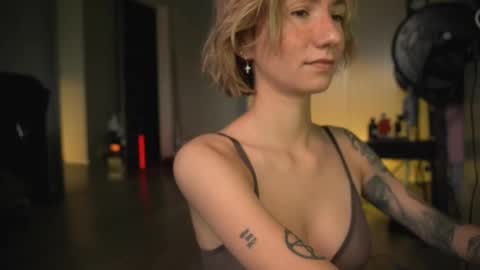 Olivka online show from 03.12.25