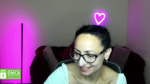 Snapshot of arianna_tifany chatting on 10.29.25 Arianna online show from 10.29.25