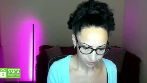 Snapshot of arianna_tifany chatting on 11.03.25 Arianna online show from 11.03.25