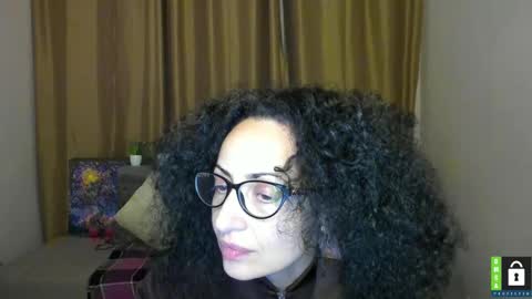 Snapshot of arianna_tifany chatting on 11.19.25 Arianna online show from 11.19.25