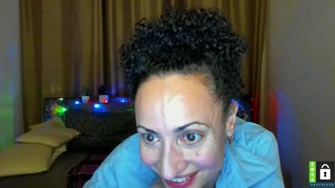 Snapshot of arianna_tifany chatting on 11.28.25 Arianna online show from 11.28.25