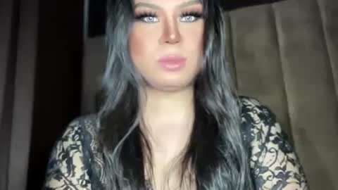 LOVELY online show from 01.06.25