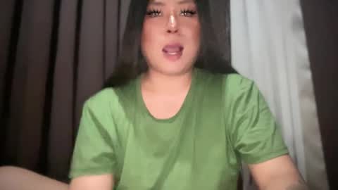 LOVELY online show from 02.05.25