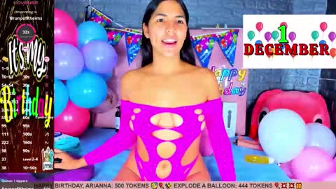 Snapshot of ariannalewis1 chatting on 12.01.25 Arianna online show from 12.01.25