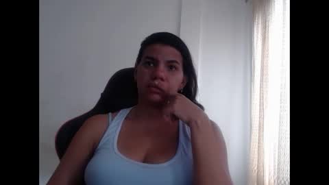 ariannaloovel online show from 12.17.24