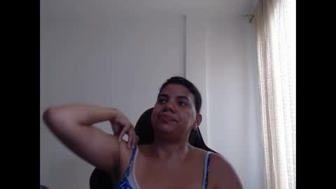 ariannaloovel online show from 01.31.25