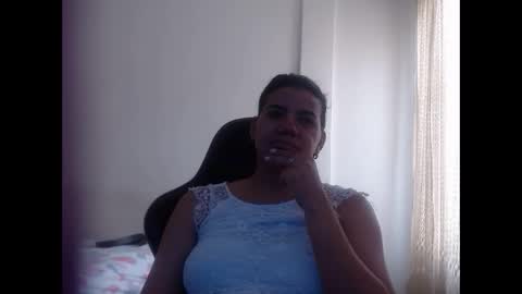 ariannaloovel online show from 03.10.25