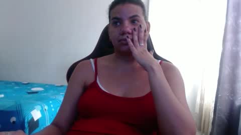 ariannaloovel online show from 09.15.25