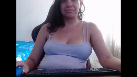 ariannaloovel online show from 09.17.25