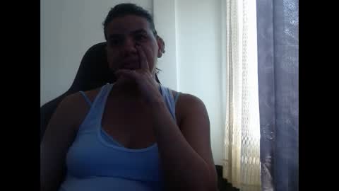 ariannaloovel online show from 09.23.25