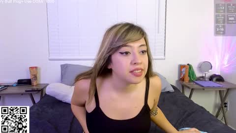 Arianna Pea online show from 01.13.25