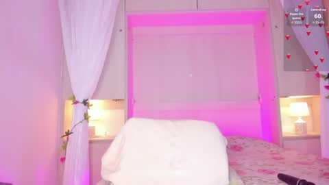 ariannavega_ online show from 07.07.26