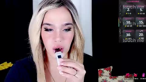 ARIANNE CUMS  online show from 02.22.25