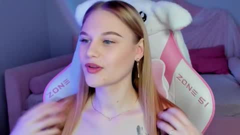 Aria online show from 11.25.25