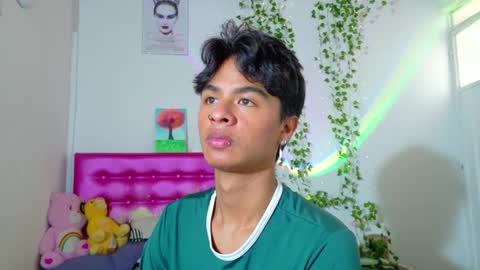 ariel_adan online show from 05.10.26