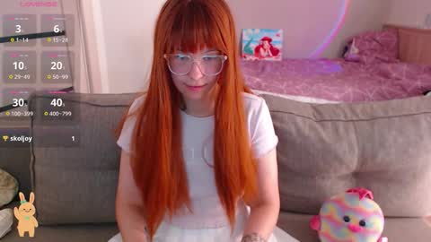 Ariel Donovan online show from 09.12.25