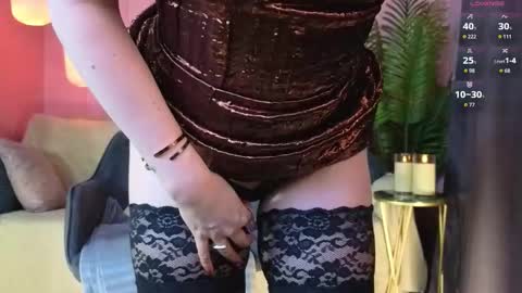 Ari online show from 09.14.25