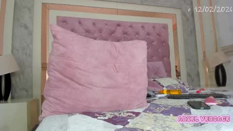 Snapshot of ariel_versace chatting on 02.12.26 ARIEL online show from 02.12.26