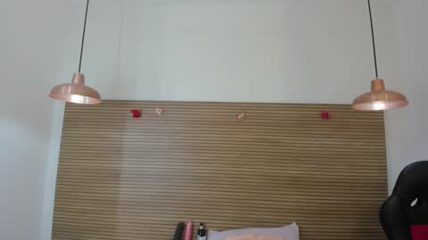 ariela__ online show from 10.19.25