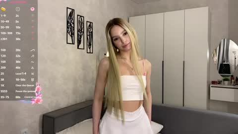 Snapshot of arielarlt chatting on 05.14.26 Ase online show from 05.14.26
