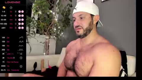 Ariel online show from 12.22.24