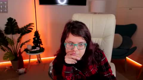 Ariell Mini online show from 12.17.25