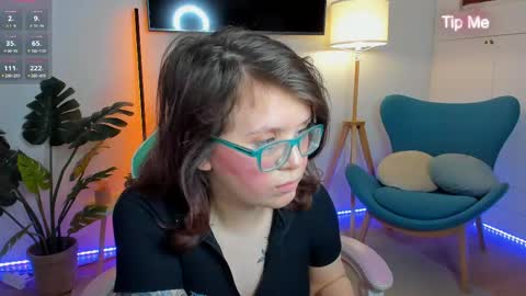 Ariell Mini online show from 05.04.26