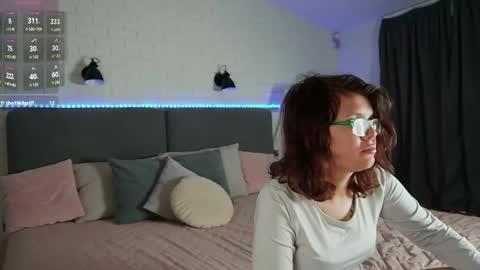 Ariell Mini online show from 05.30.26