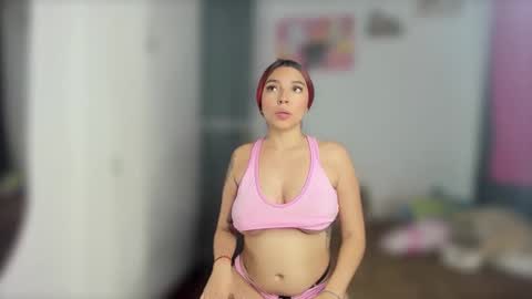 Stephany  online show from 02.12.25