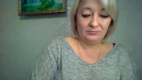 ArielXLoveresss online show from 10.28.25