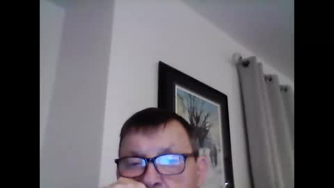 Snapshot of ariens chatting on 12.04.24 ariens online show from 12.04.24